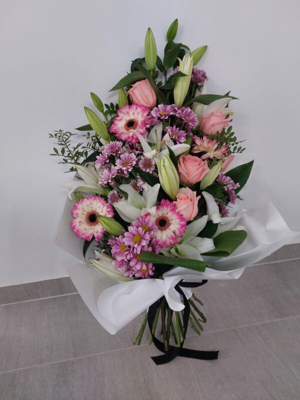 Buchet funerar cu Gerbera și crin
