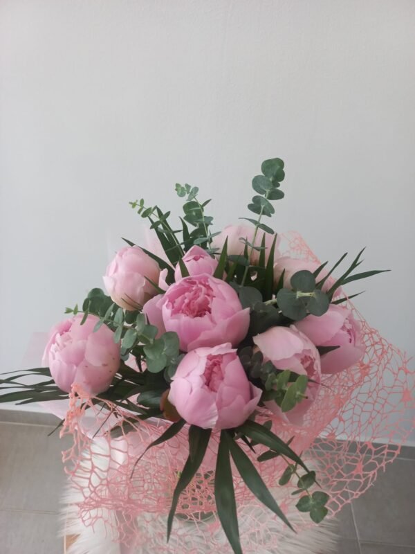 Buchet bujori roz - imagine 7