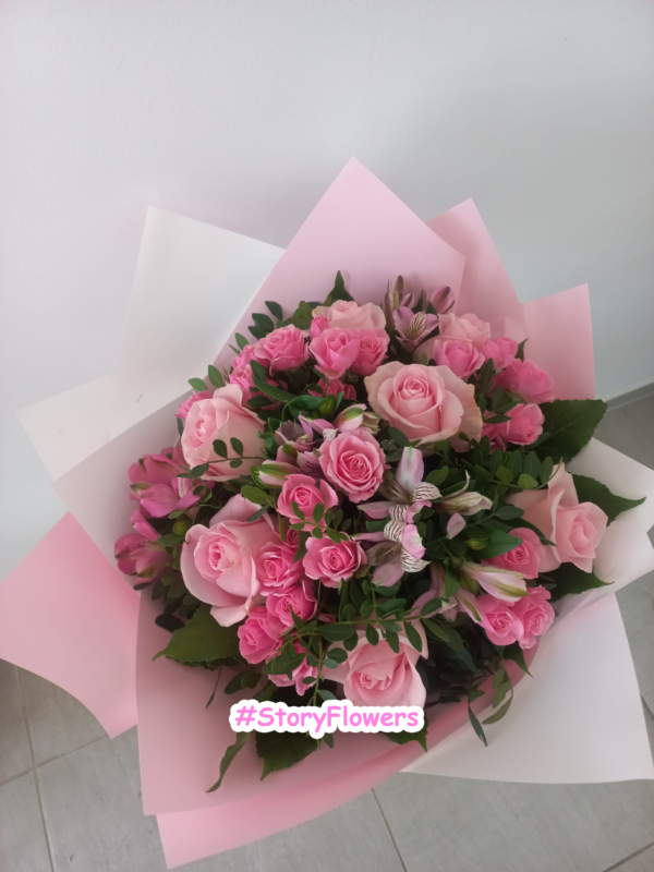 Buchet Full of Pink