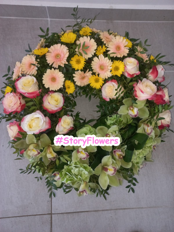 Coroană funerară cu cymbidium și trandafiri - imagine 4
