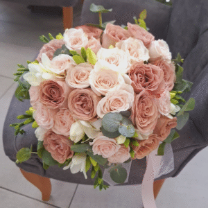 Buchet mireasă/nașă Cappucino Rose