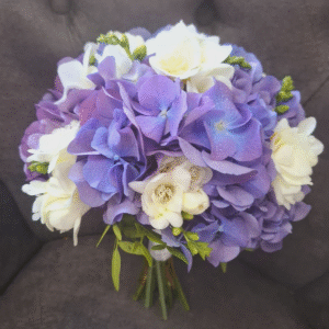 Buchet de cununie Mov