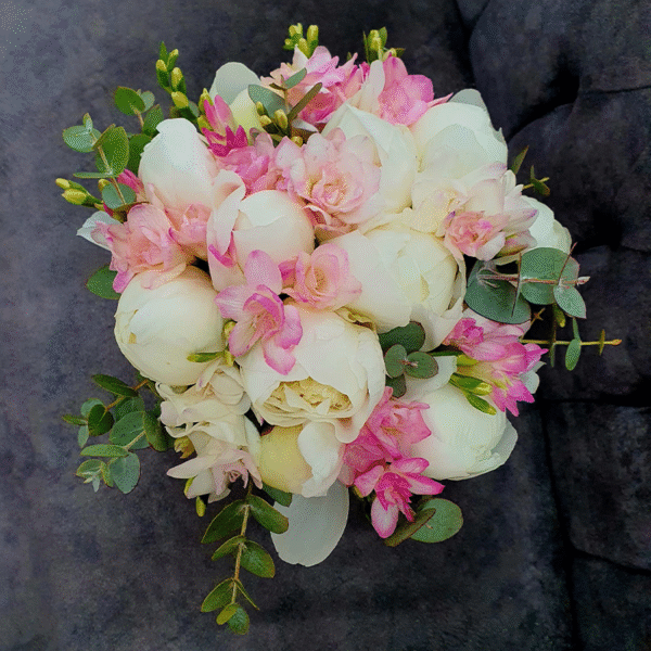 Buchet mireasă/nașă Whispers of Love
